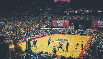 友博体育官网|伊家军连胜背后隐患频现，王晓瑞执教能力受热议